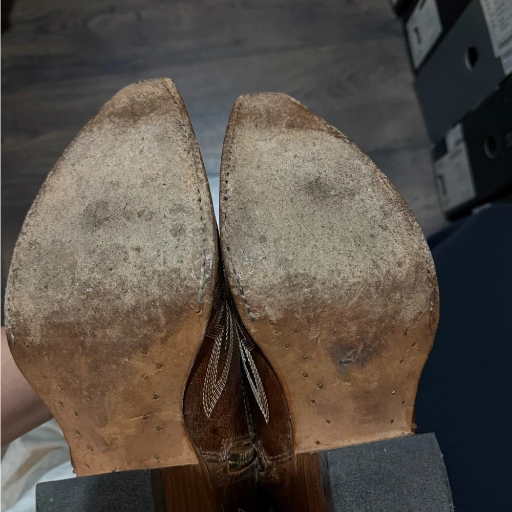 Ariat Brown Heeled Boots - Picture 3 of 3